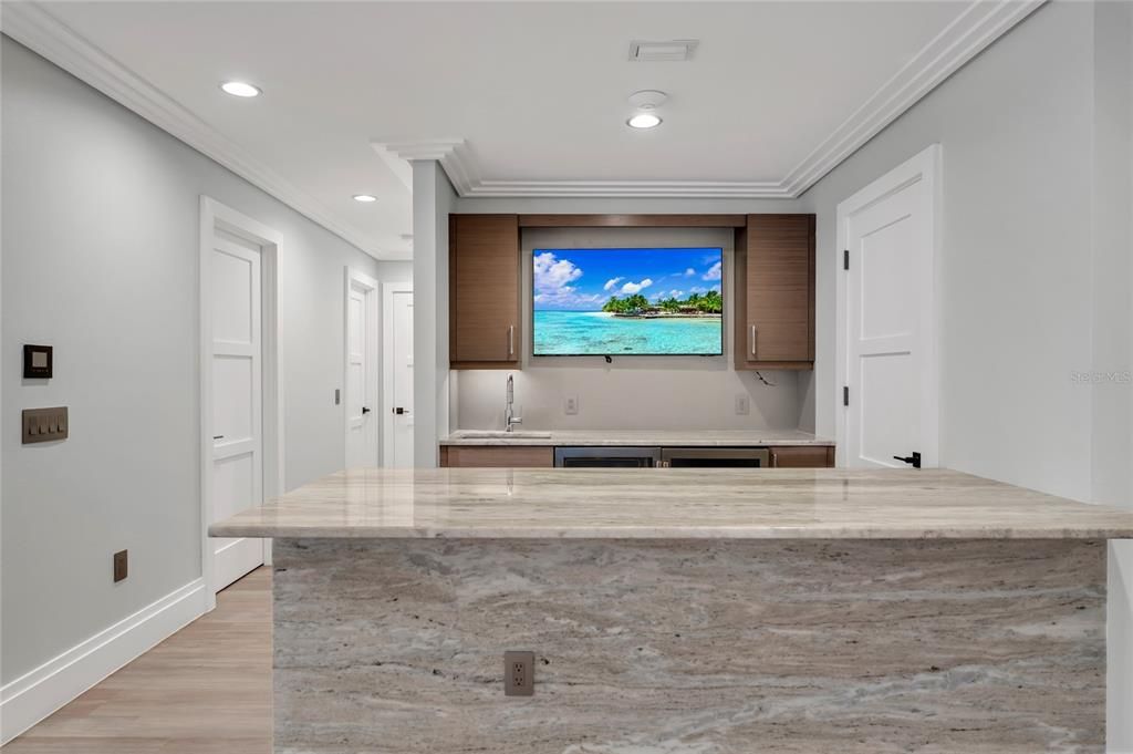 Interior, Recessed Lighting, Wood Texture Flooring