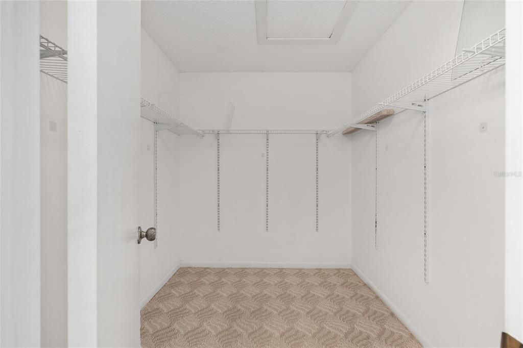 Interior, Walk-in Closets
