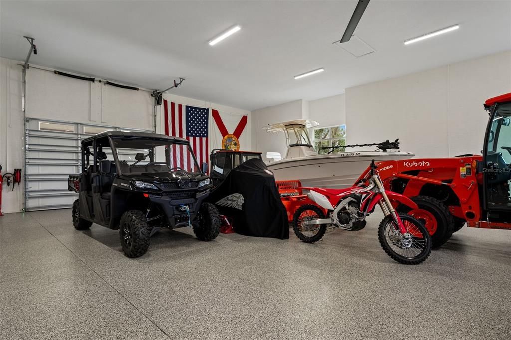 Garage, Interior, Recessed Lighting
