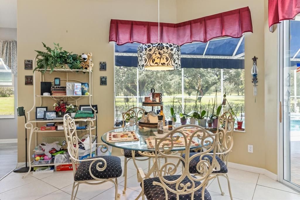 Dining room, Interior