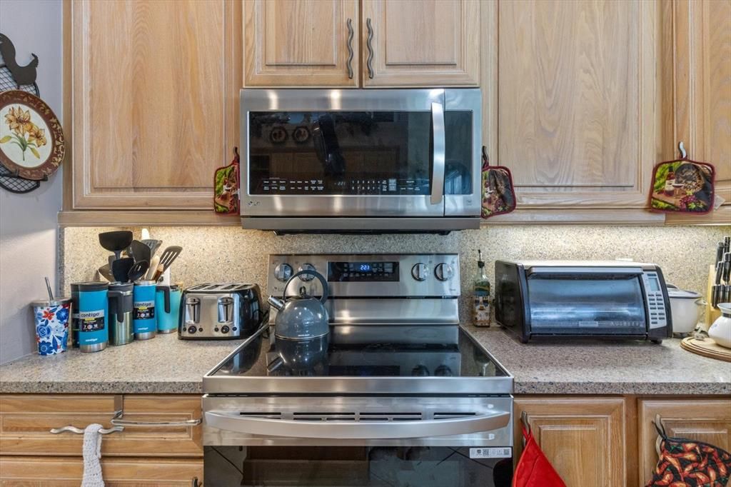 Interior, Kitchen, Stainless Steel Appliances