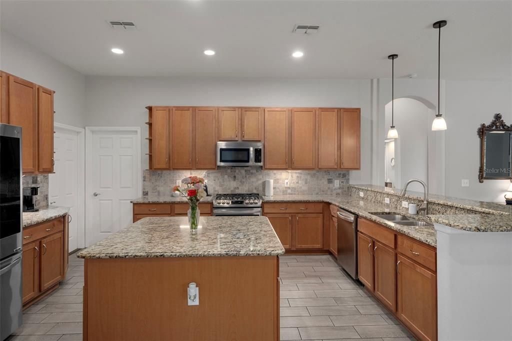 Interior, Kitchen, Pendant Lights, Recessed Lighting, Stainless Steel Appliances