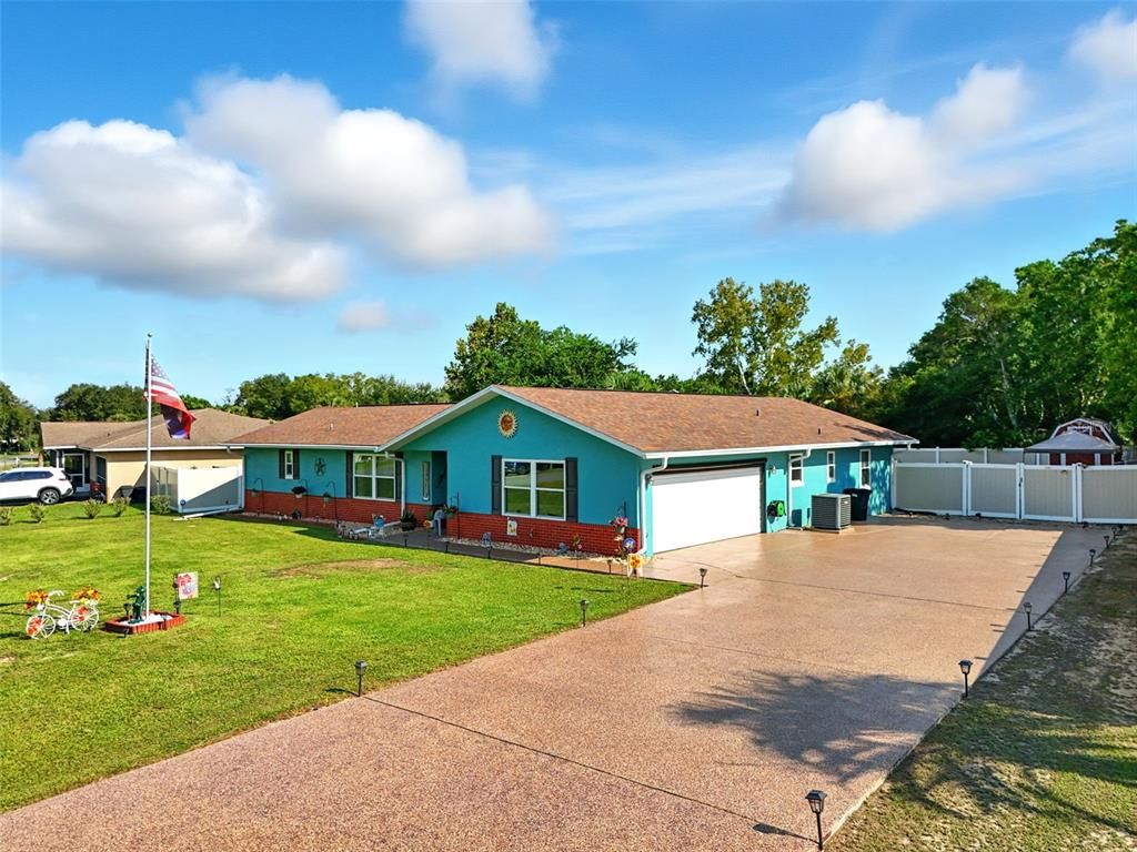 Attached, Backyard, Exterior, Facade, Ranch