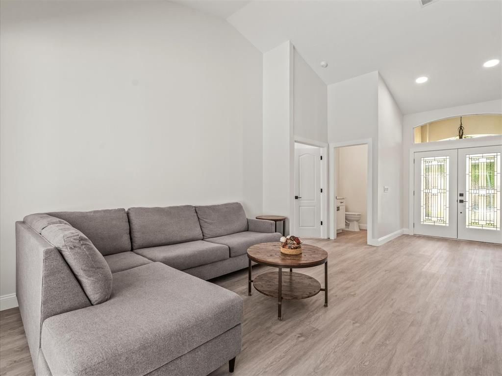 Interior, Living room, Recessed Lighting, Wood Texture Flooring