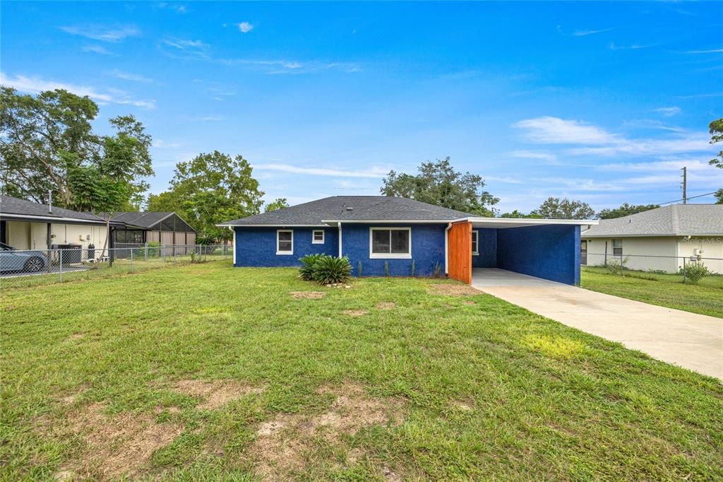 Backyard, Exterior
