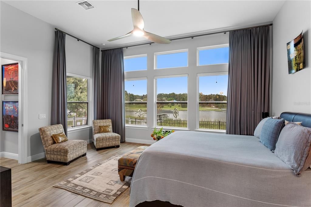 Bedroom, Interior, Water, Wood Texture Flooring