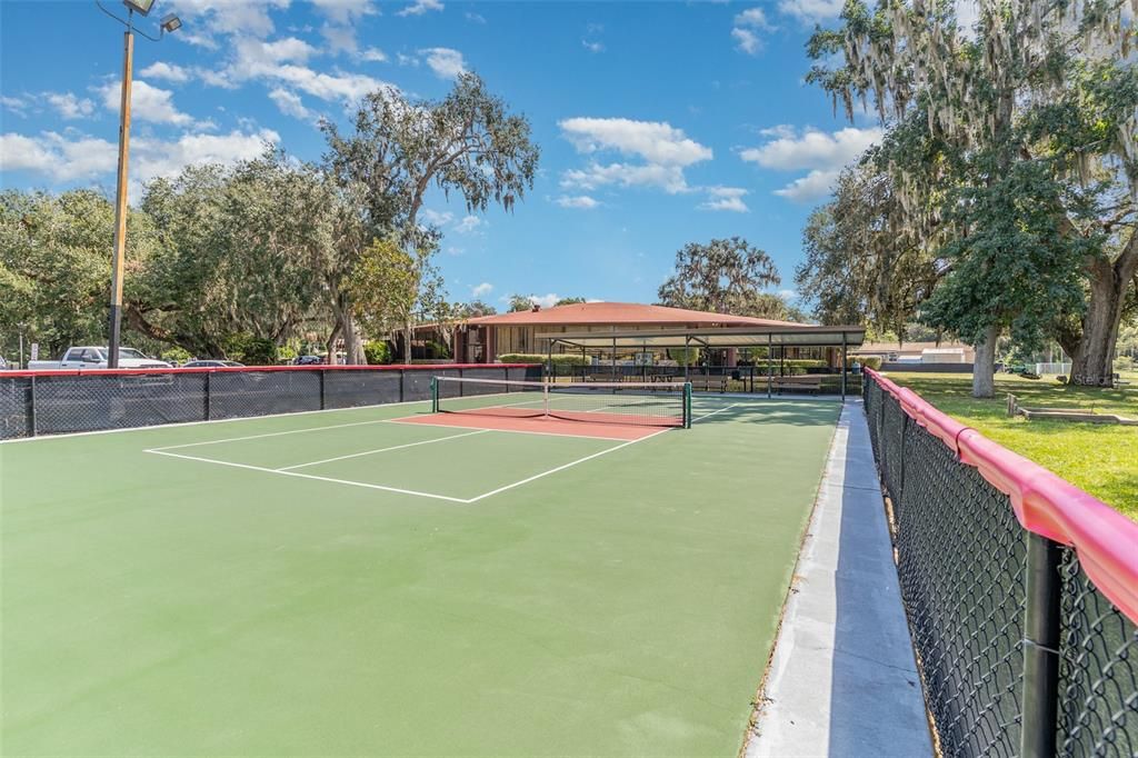 Exterior, Tennis Courts