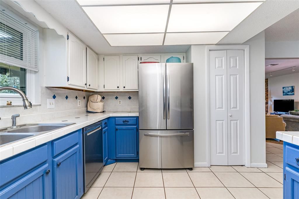 Interior, Kitchen, Stainless Steel Appliances, Tile Countertops