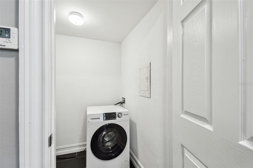 Interior, Utility Closets, Washer