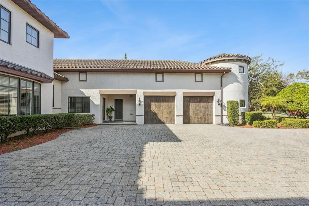 Attached, Exterior, Facade, Mediterranean