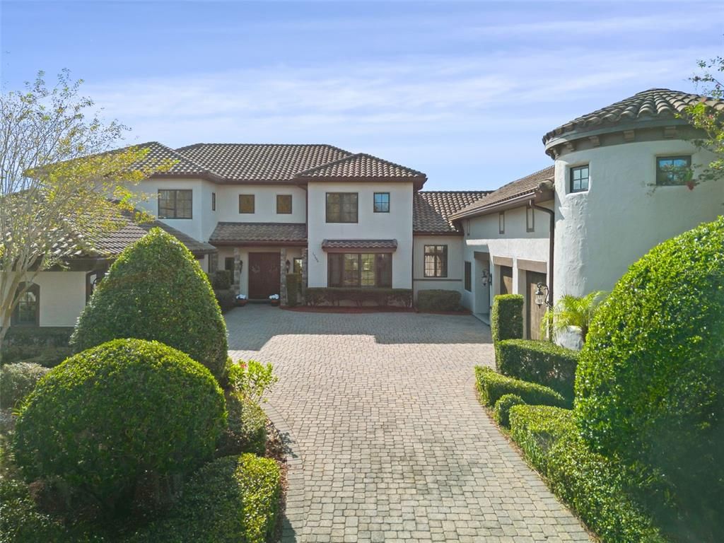 Exterior, Facade, Mediterranean