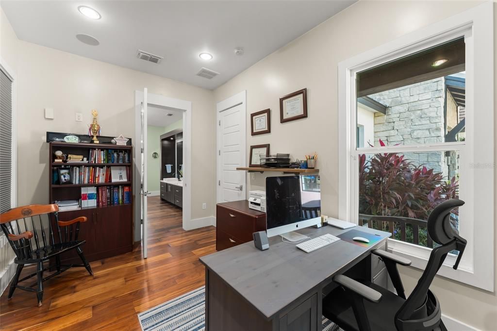 Home Office, Interior, Recessed Lighting, Wood Texture Flooring
