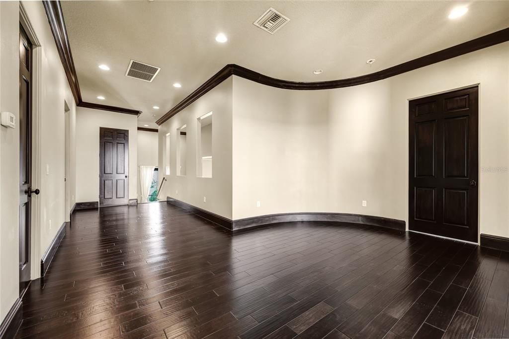 Empty room, Interior, Recessed Lighting, Wood Texture Flooring