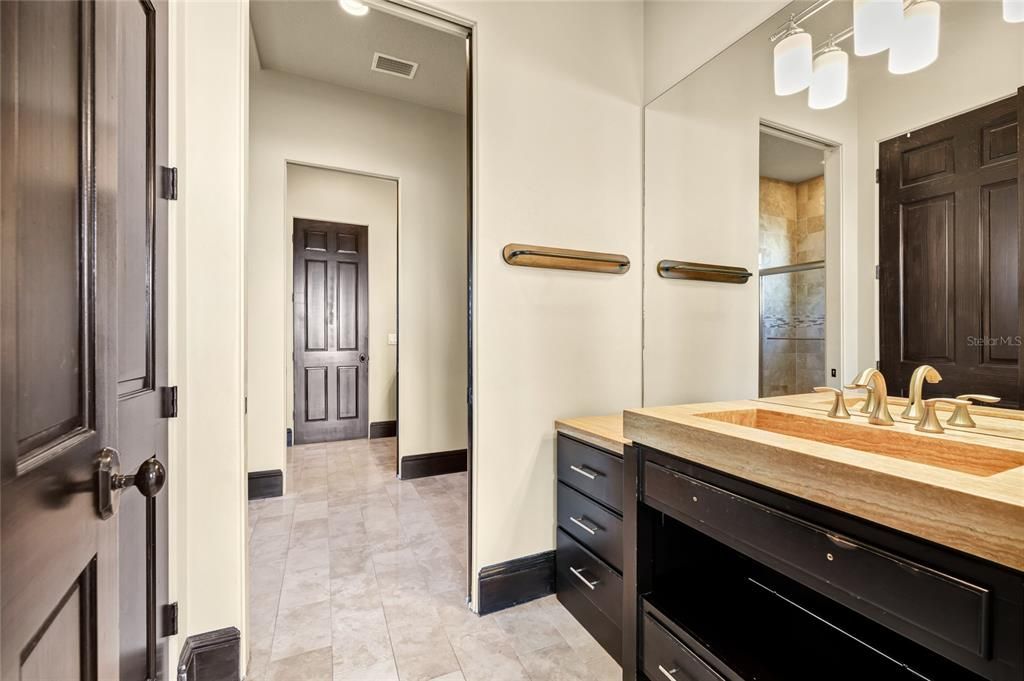 Bathroom, Interior, Recessed Lighting