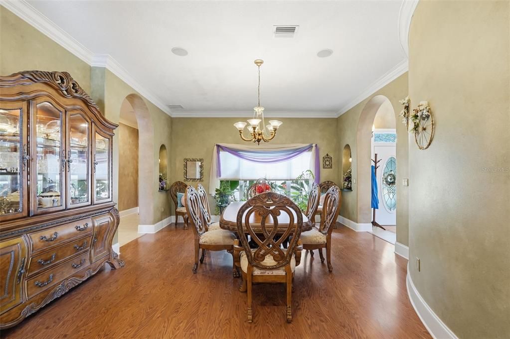 Chandelier, Dining room, Interior, Wood Texture Flooring
