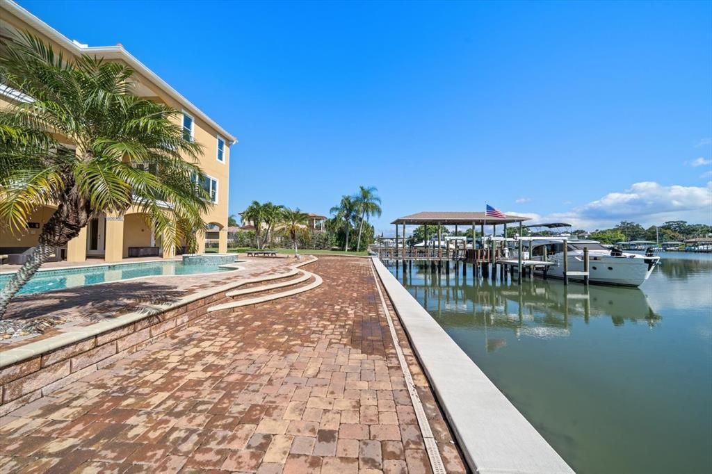 Exterior, Pool, Water