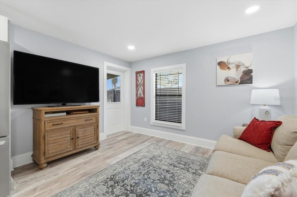 Interior, Living room, Recessed Lighting, Wood Texture Flooring