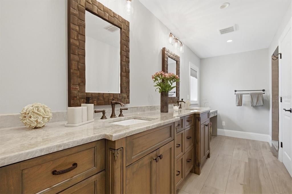 Bathroom, Dual Sink Vanities, Interior, Recessed Lighting, Wood Texture Flooring