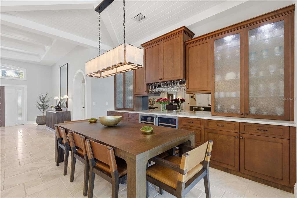 Chandelier, Dining room, Interior, Kitchen, Pendant Lights