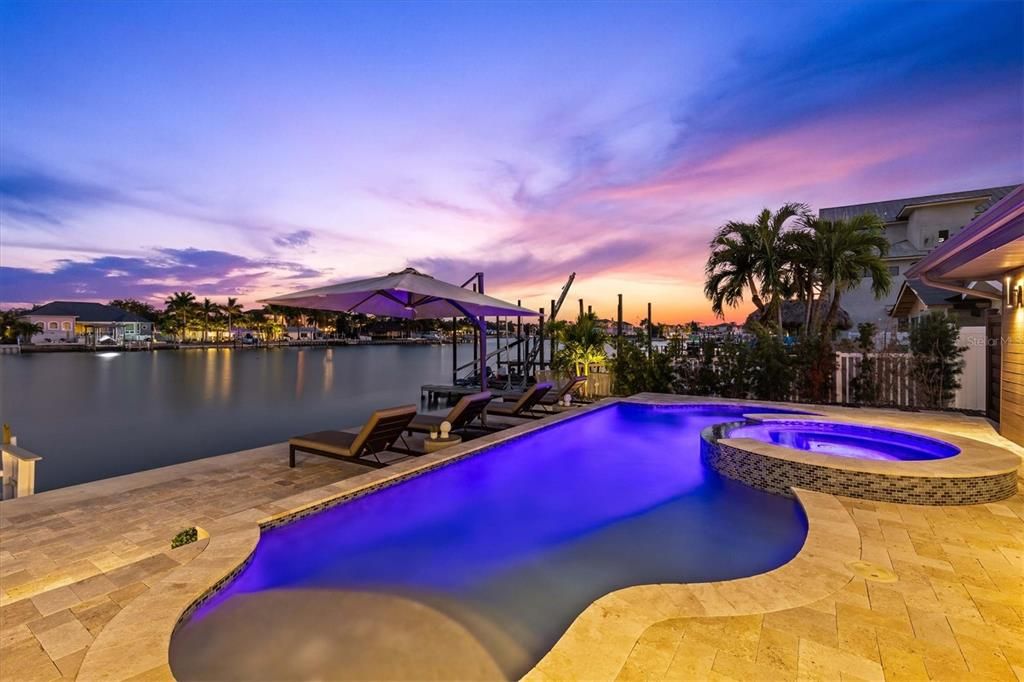 Exterior, Pool, Water