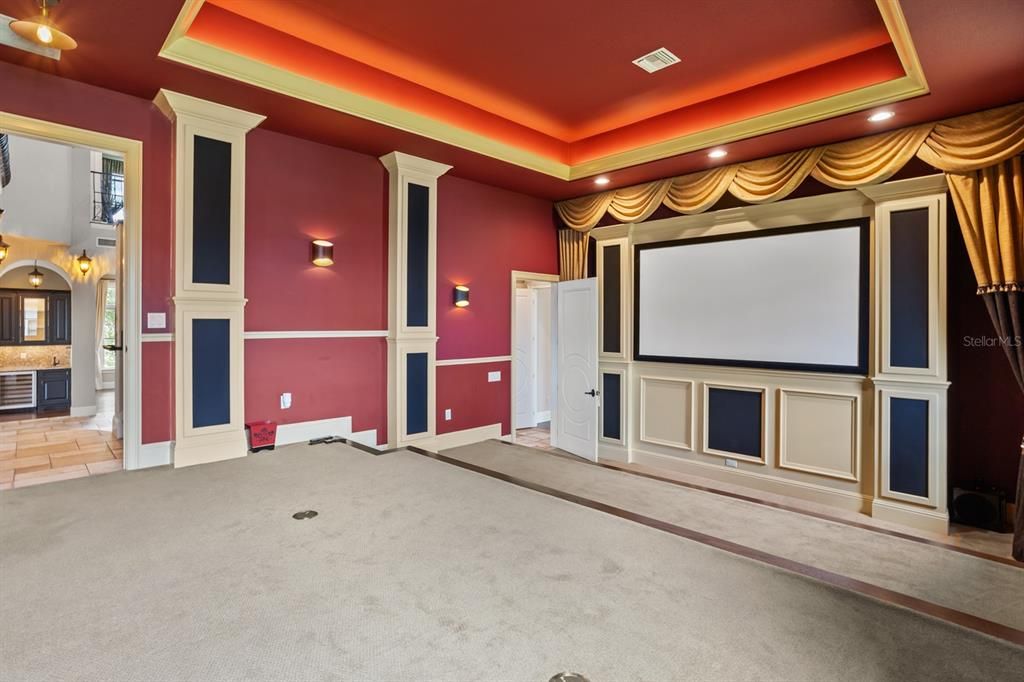 Interior, Projection Screen, Recessed Lighting, Theatre Room