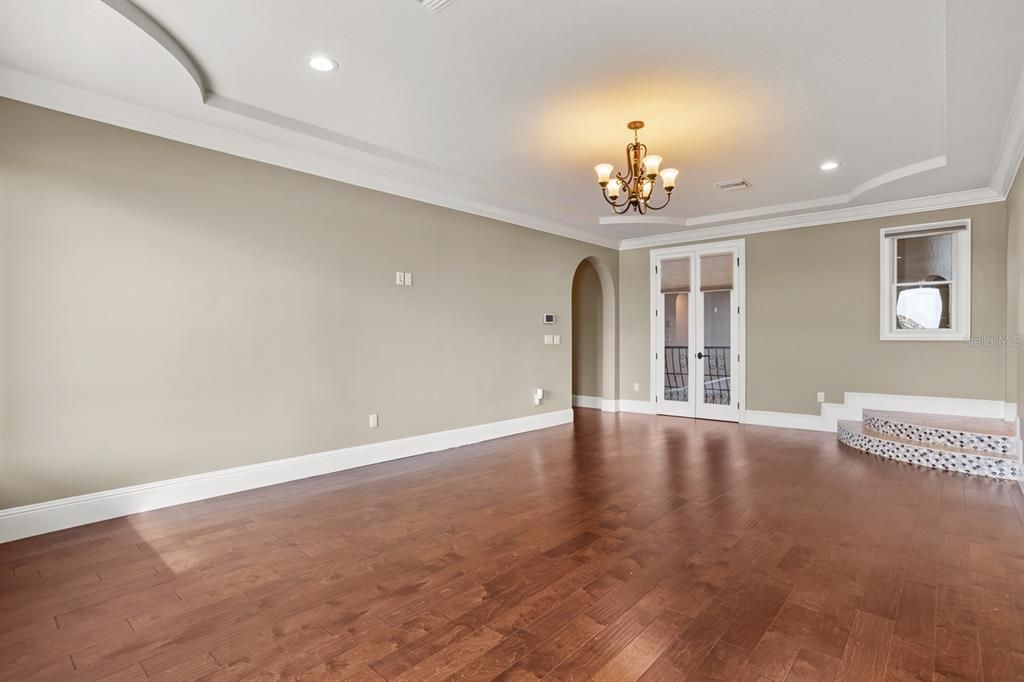 Chandelier, Empty room, Interior, Recessed Lighting, Wood Texture Flooring