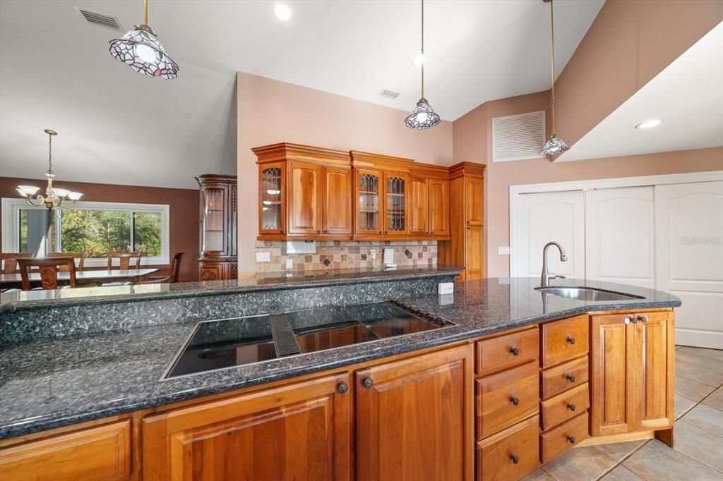 Chandelier, Dining room, Interior, Kitchen, Pendant Lights, Recessed Lighting