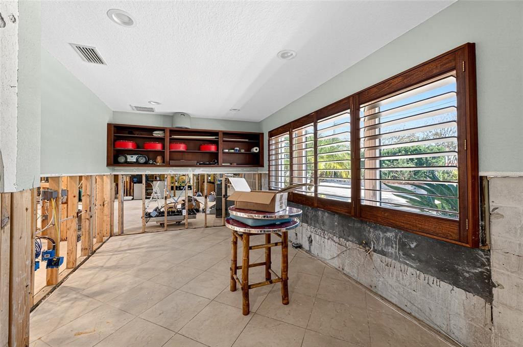 Interior, Recessed Lighting