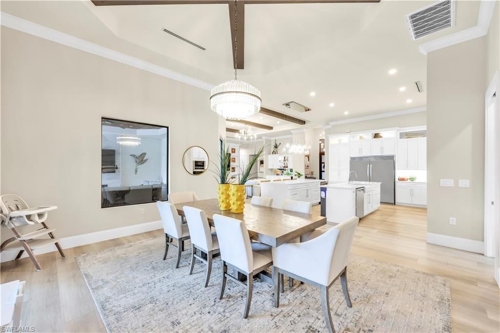 Chandelier, Dining room, Interior, Kitchen, Recessed Lighting, Wood Texture Flooring