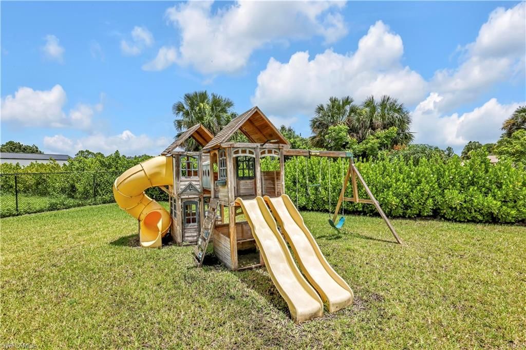 Backyard, Exterior, Playground