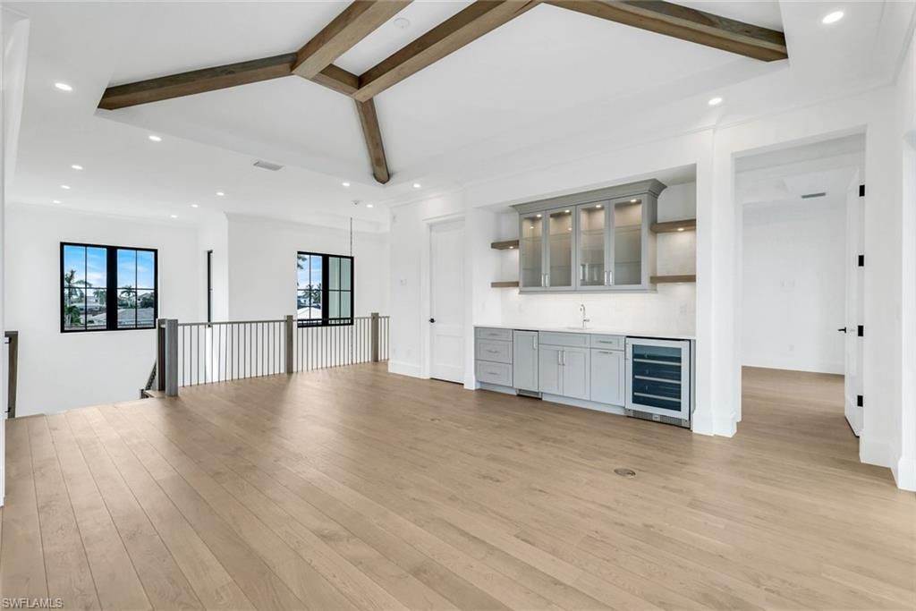 Empty room, Interior, Recessed Lighting, Wooden Beams, Wood Texture Flooring