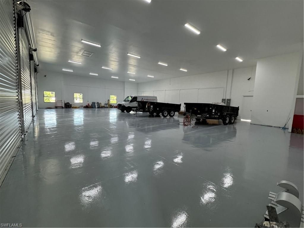 Garage, Interior, Recessed Lighting