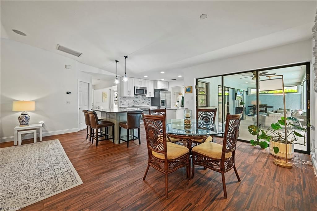 Dining room, Interior, Kitchen, Pendant Lights, Recessed Lighting, Water, Wood Texture Flooring