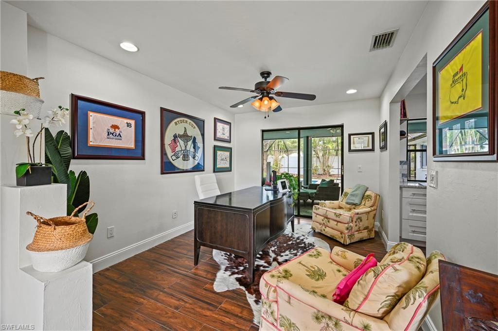 Home Office, Interior, Recessed Lighting, Wood Texture Flooring