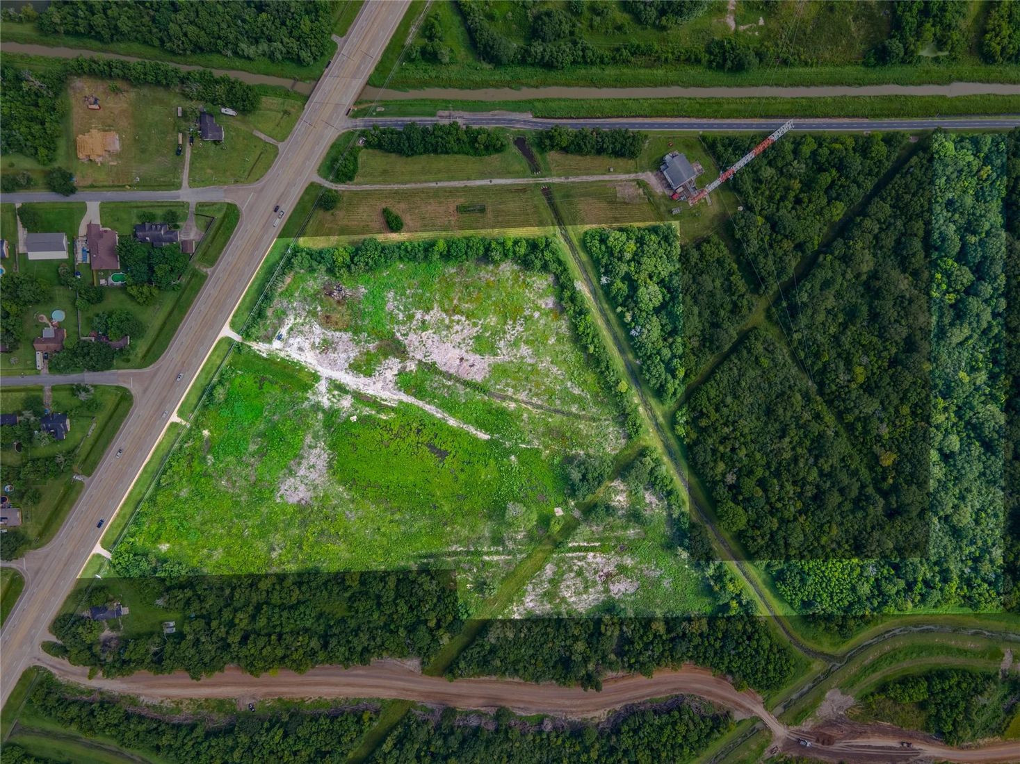 Exterior, Drone