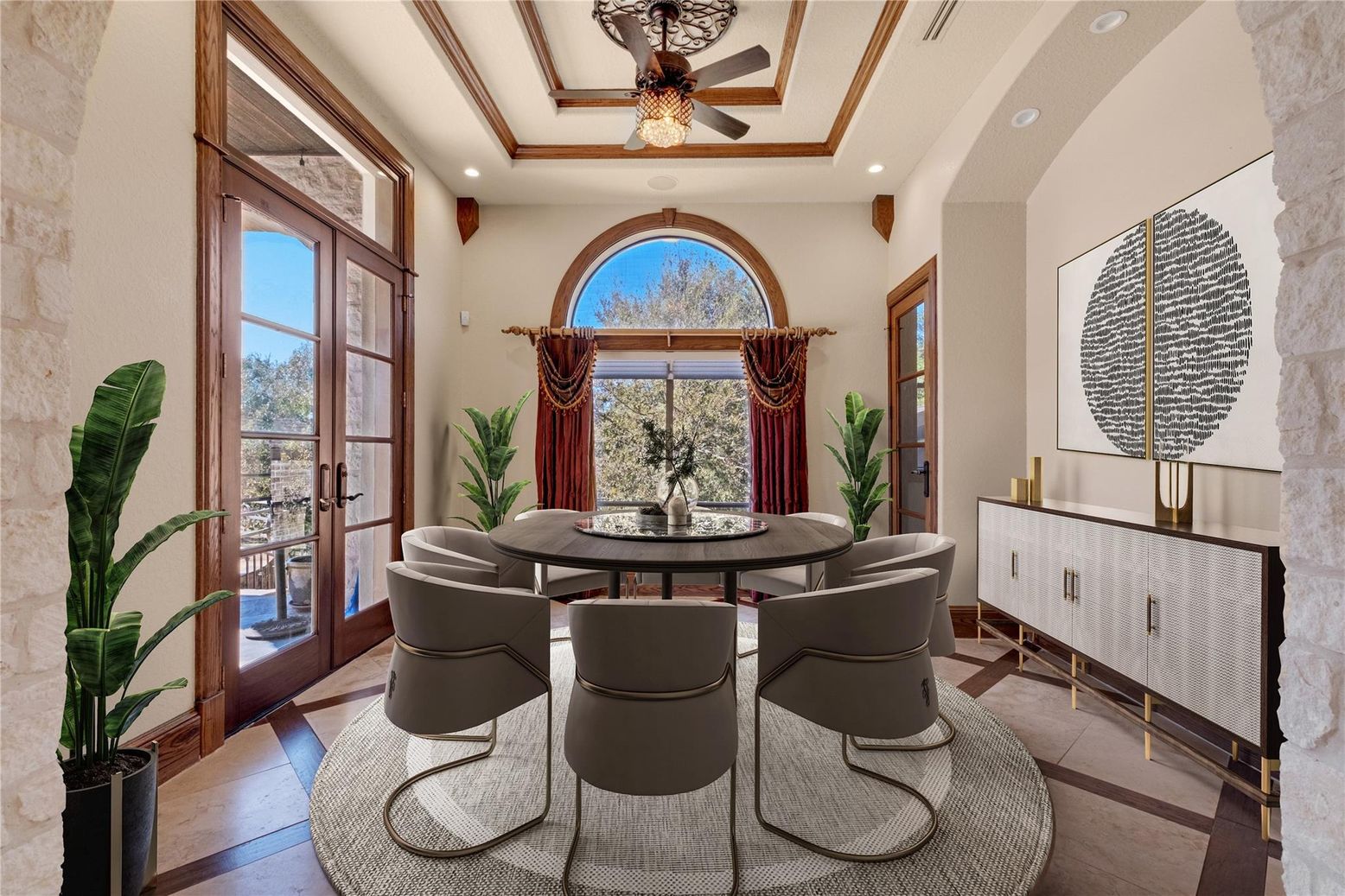 Dining room, Interior, Recessed Lighting