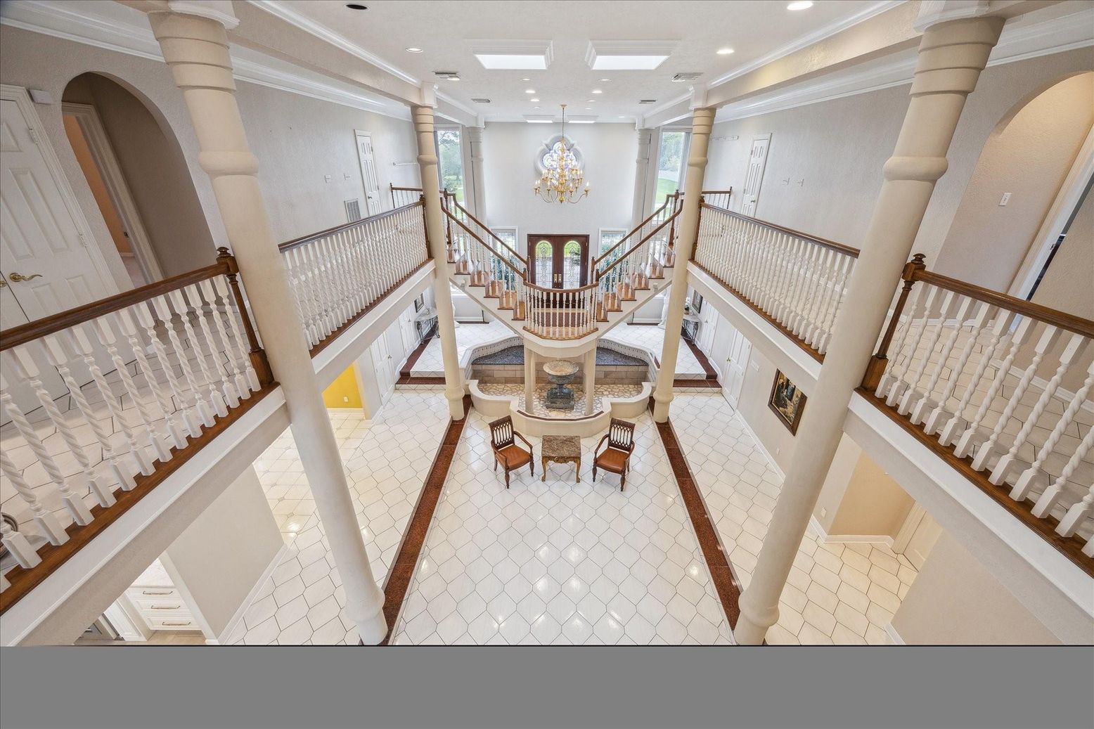 Chandelier, Interior, Recessed Lighting