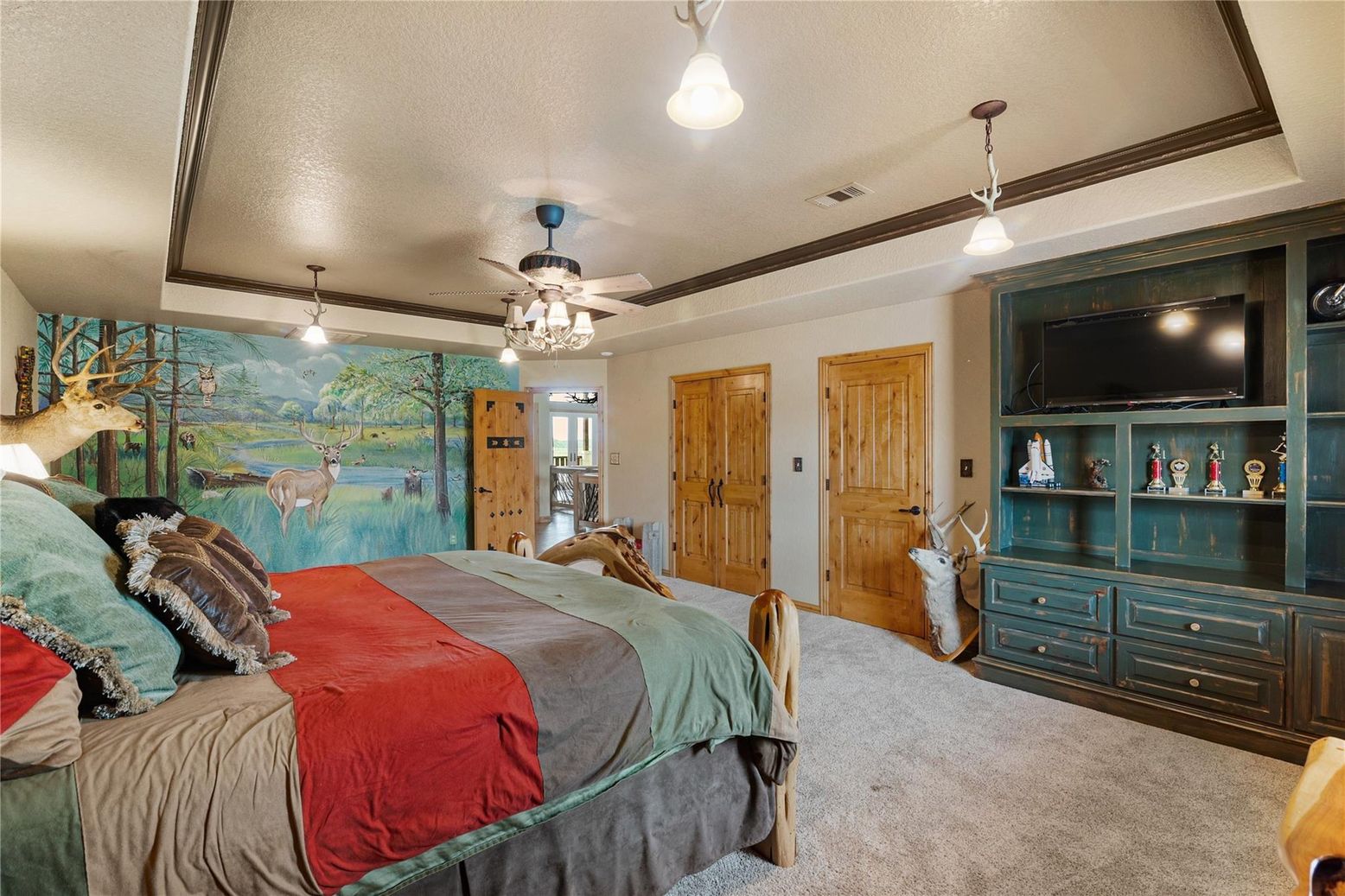 Bedroom, Interior, Pendant Lights