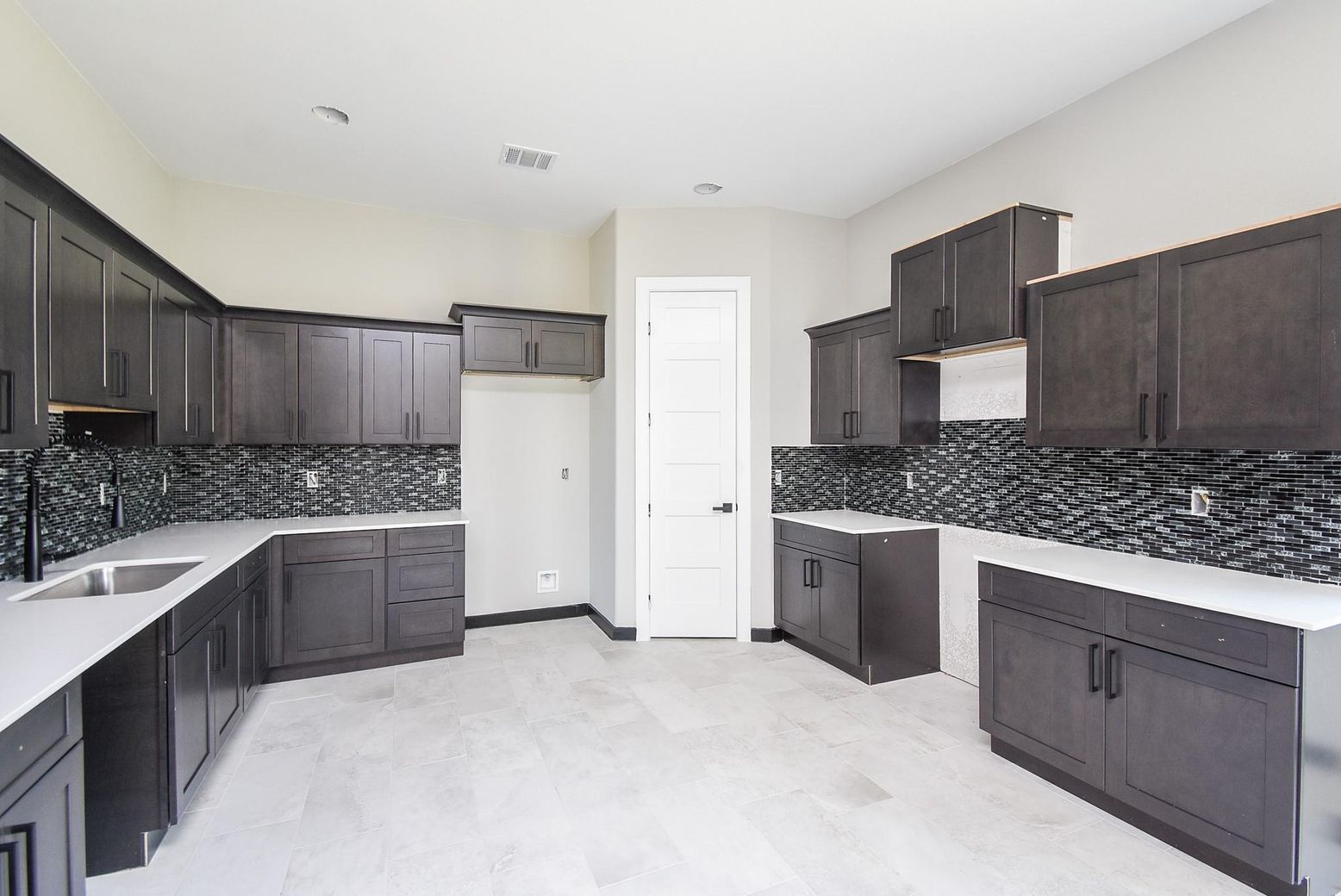 Interior, Kitchen, Marble, Recessed Lighting