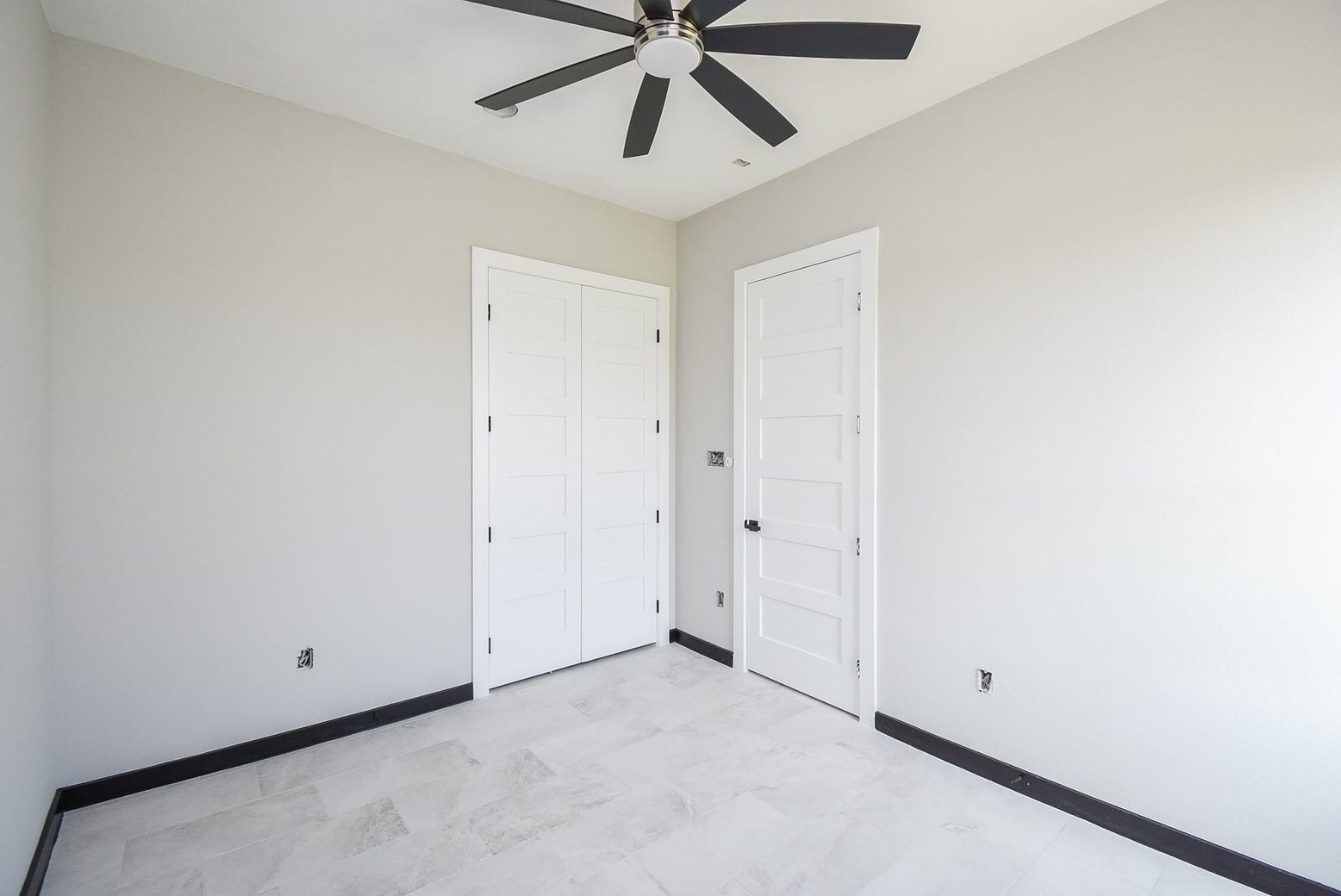 Empty room, Interior, Marble