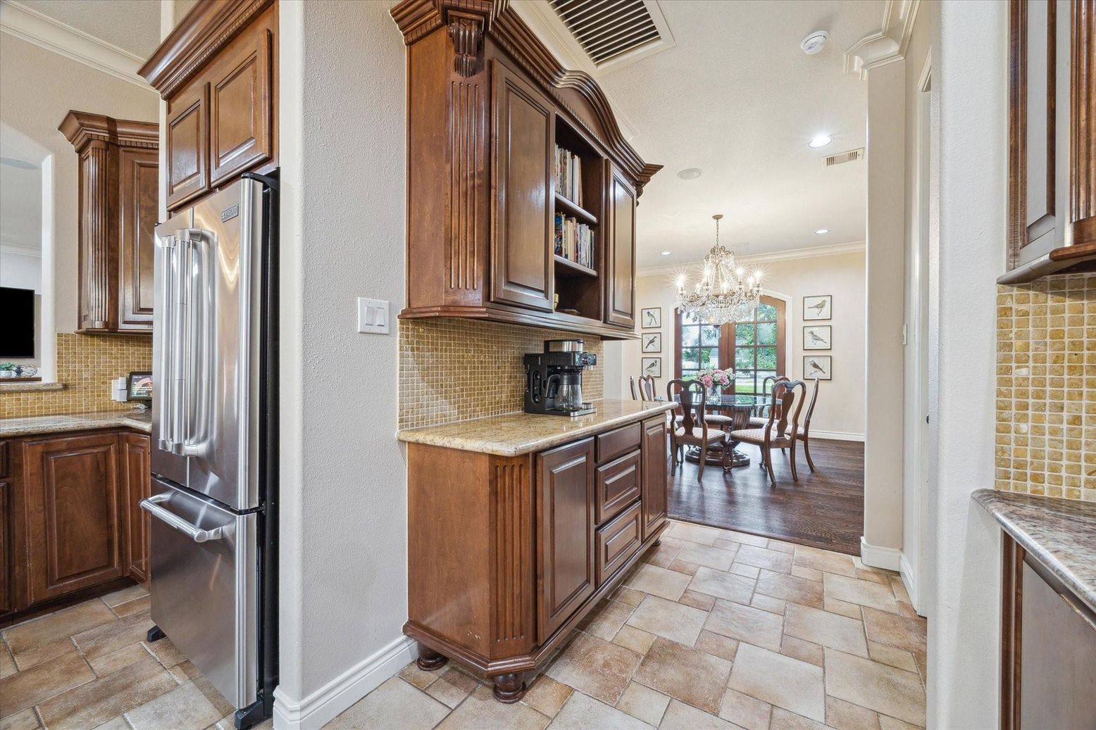 Chandelier, Dining room, Interior, Kitchen, Recessed Lighting