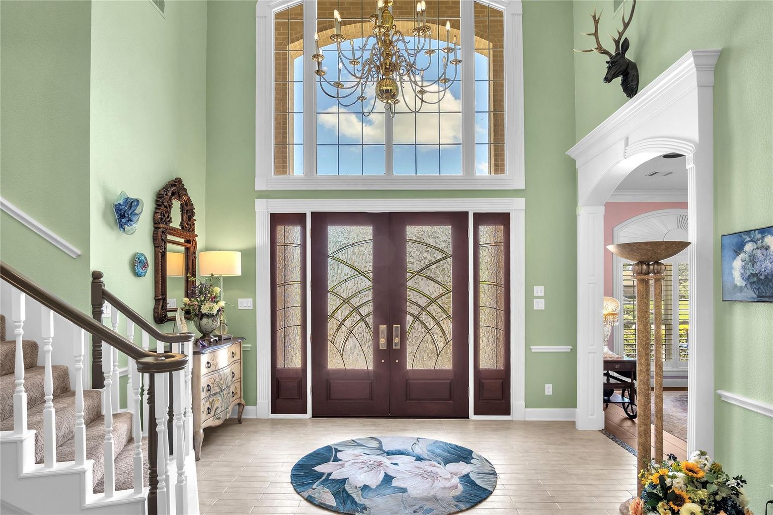 Chandelier, Interior, Wood Texture Flooring