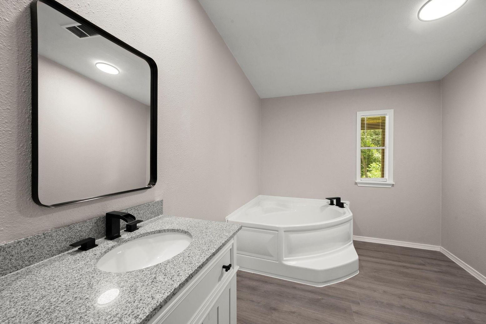 Bathroom, Interior, Recessed Lighting, Wood Texture Flooring