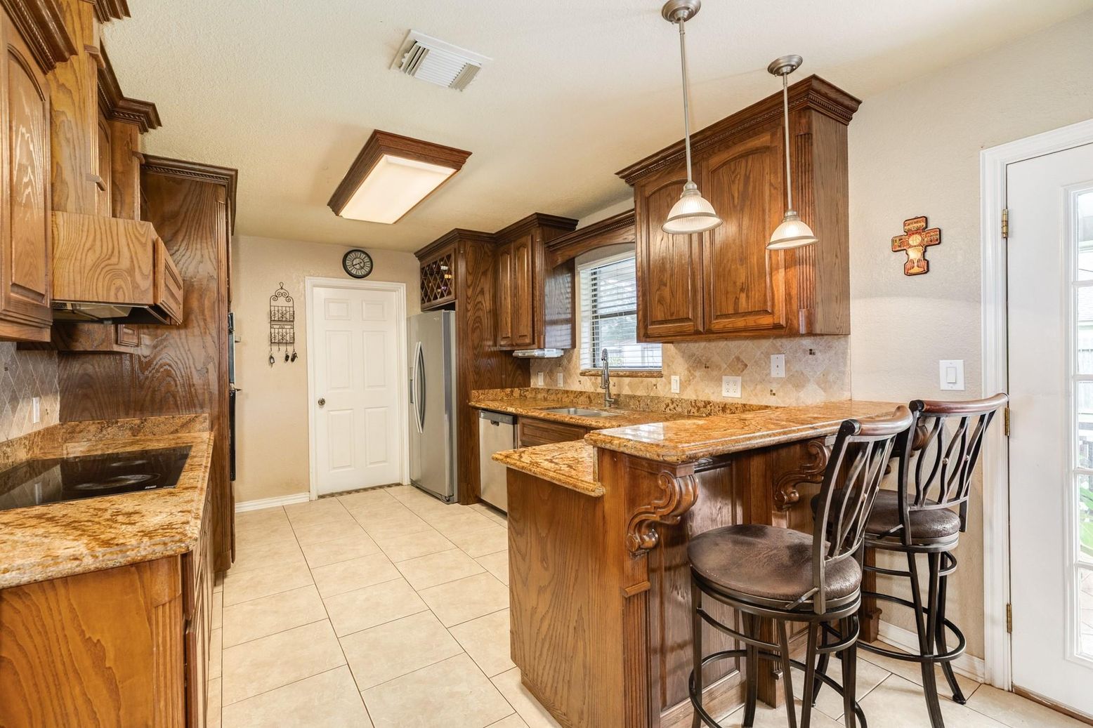 Interior, Kitchen, Pendant Lights