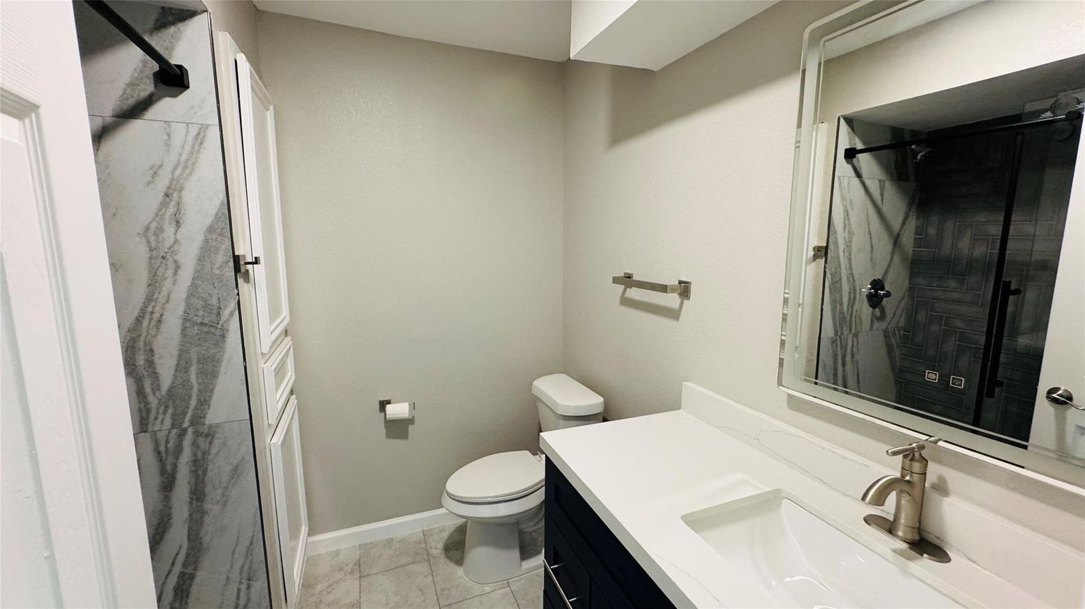 Bathroom, Interior, Marble Walls