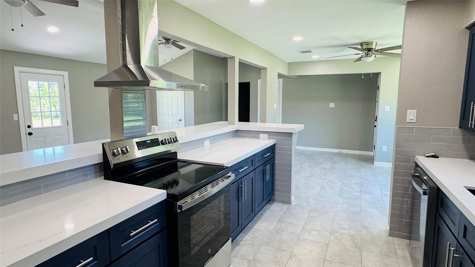 Interior, Kitchen, Recessed Lighting