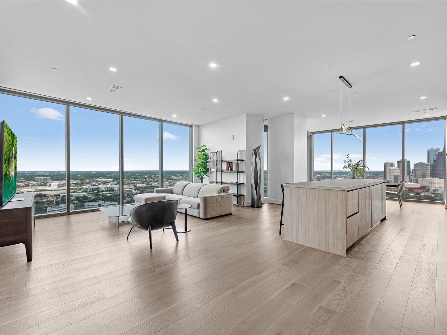 Interior, Pendant Lights, Recessed Lighting, Wood Texture Flooring