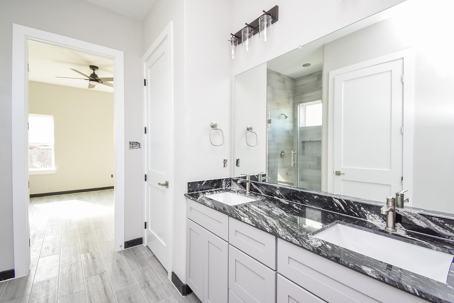Bathroom, Dual Sink Vanities, Interior, Wood Texture Flooring