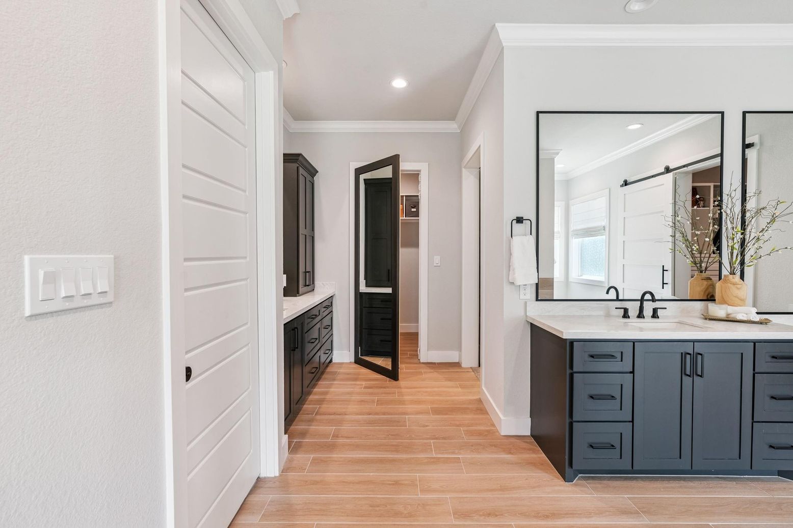Bathroom, Dual Sink Vanities, Interior, Recessed Lighting, Wood Texture Flooring