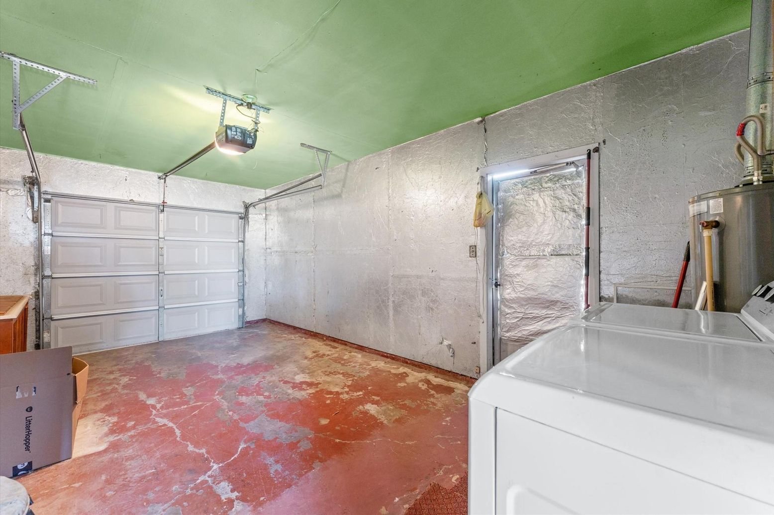 Garage, Interior, Washer
